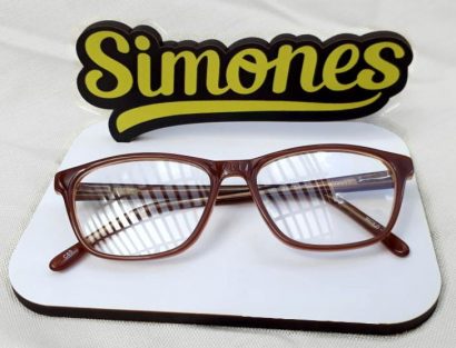 simones gafas